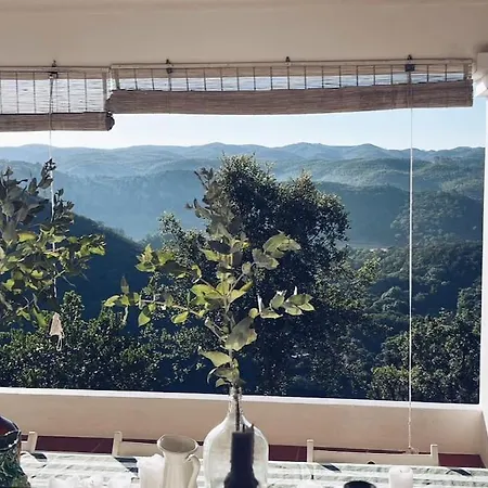 Monte Cucs - The Nature House 오데세시